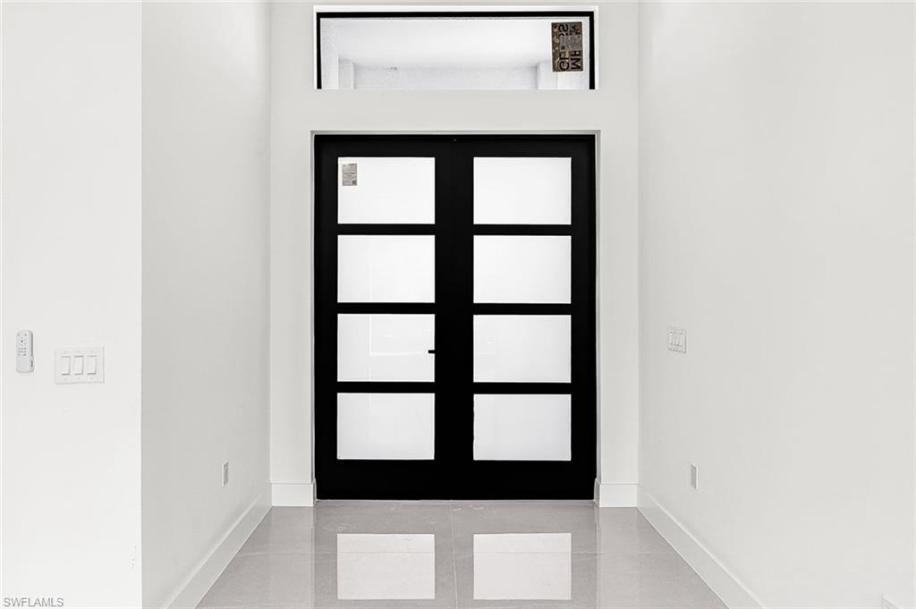 1900 Nw Embers Ter Property Photo 6