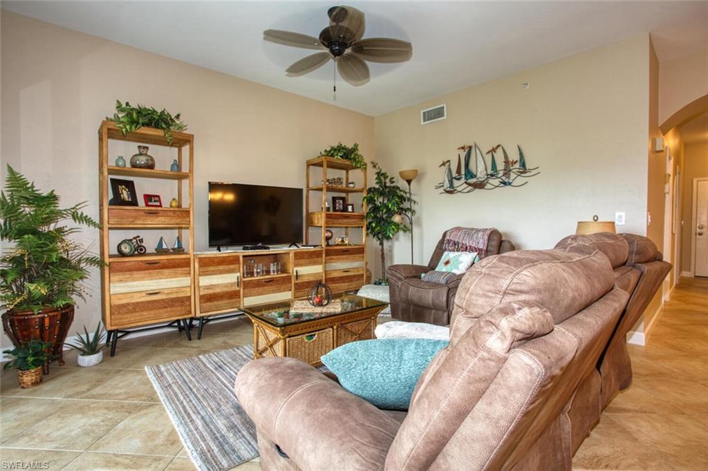 8076 Queen Palm Ln 416 Property Photo 5