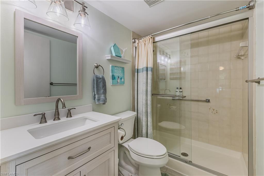 4641 Lakeside Club Blvd 13 Property Photo 14