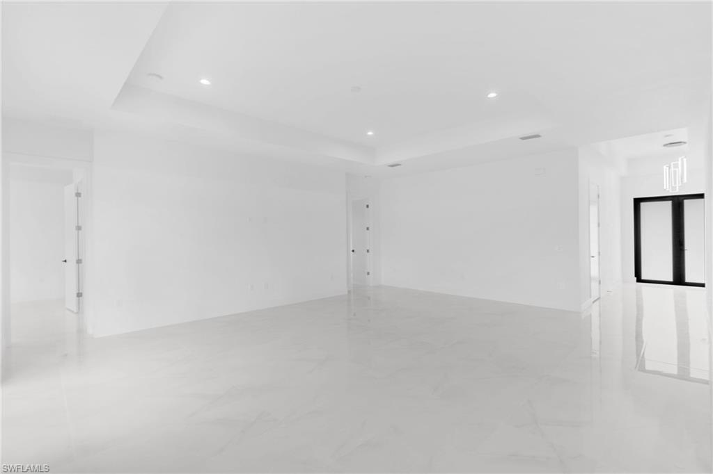8005 Sunrise Cir Property Photo 15