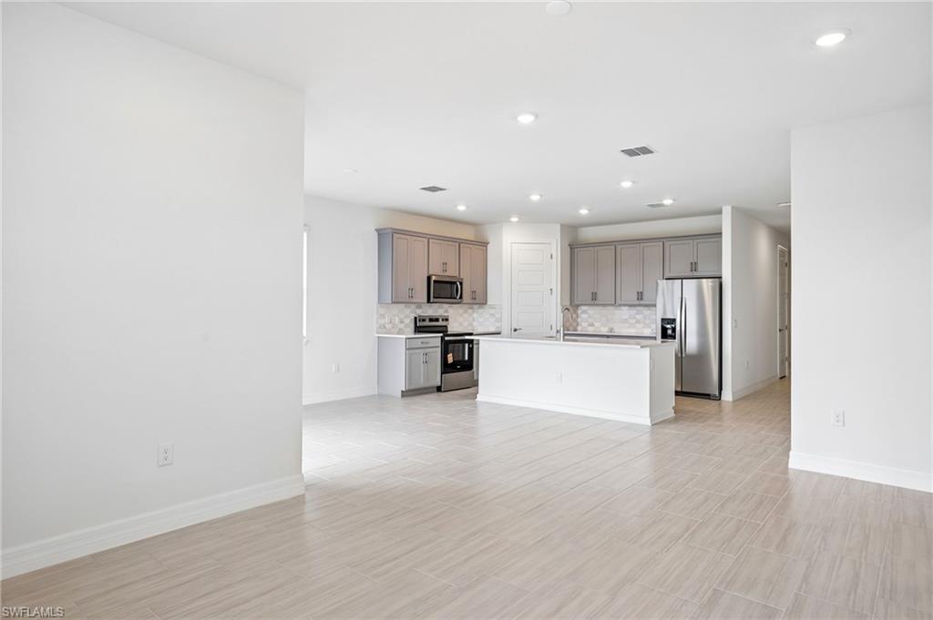 16519 Settlers Way Property Photo 12
