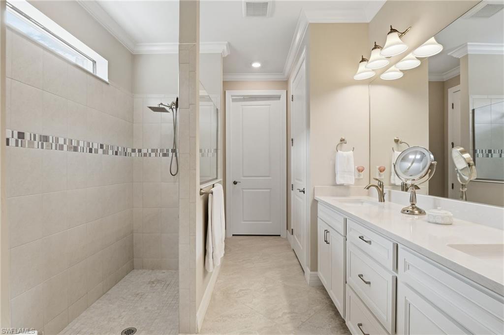11442 Tiverton Trce Property Photo 14