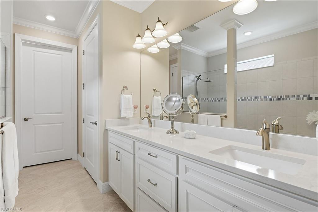 11442 Tiverton Trce Property Photo 15