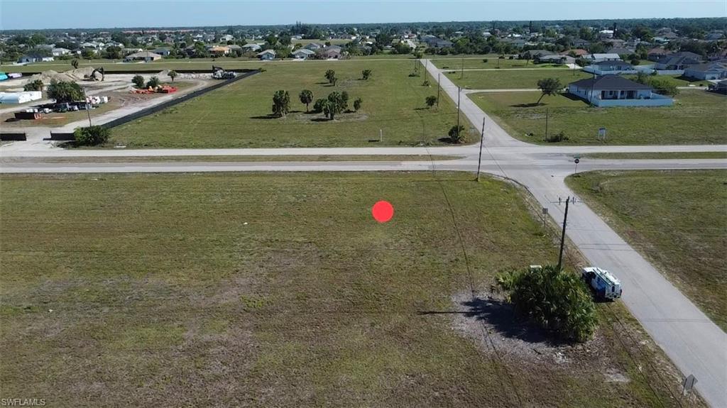 2098 Diplomat Pkwy E Property Photo 5