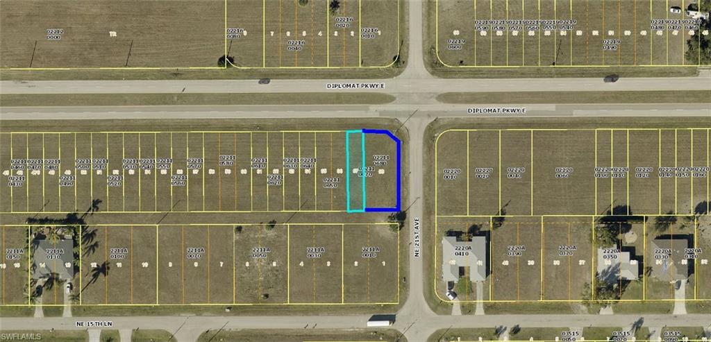 2098 Diplomat Pkwy E Property Photo 15