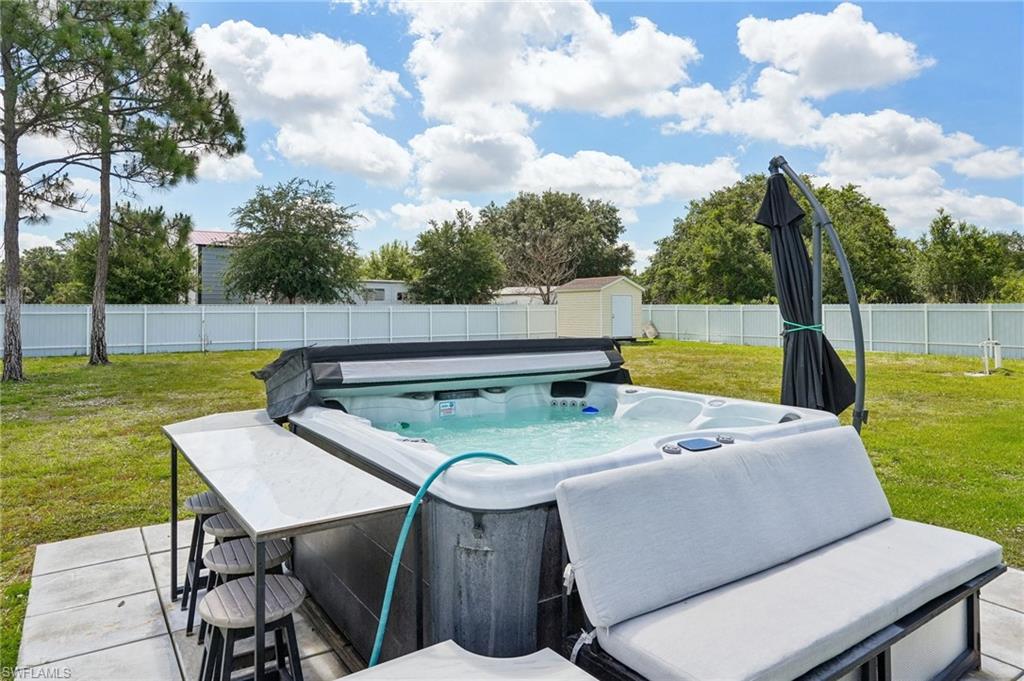 910 Richmond Ave N Property Photo 36