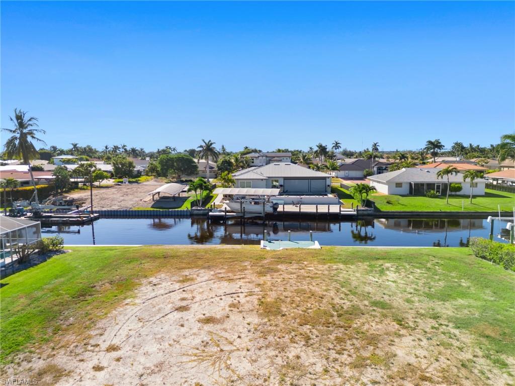 9821 Cypress Lake Dr Property Photo 11