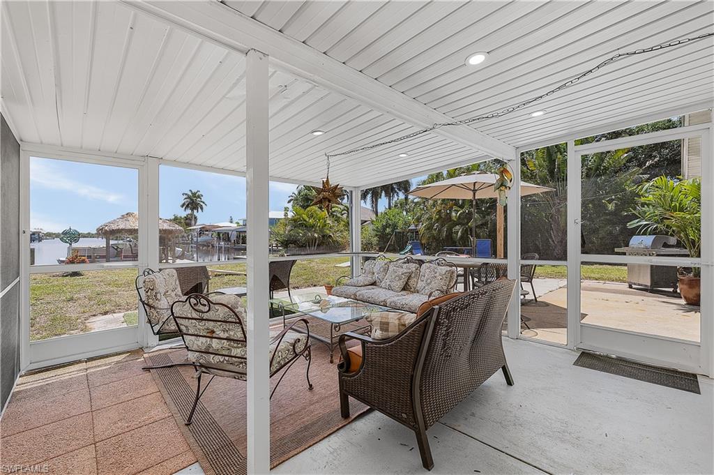 5387 Marina Dr Property Photo 16