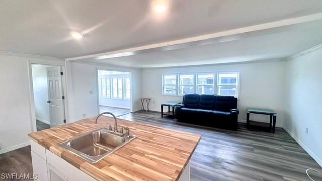 5664 Captain John Smith Loop Property Photo 2