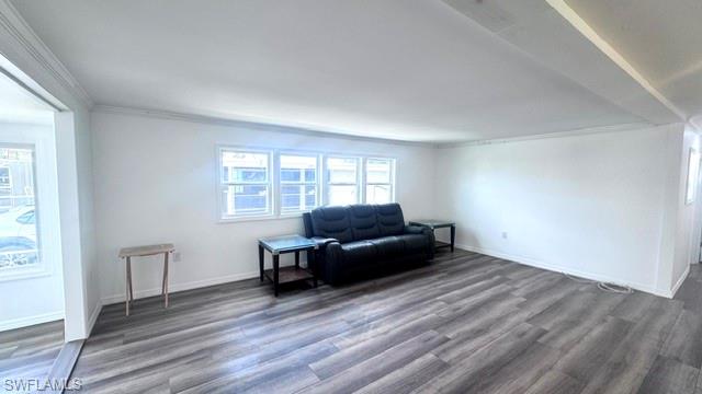 5664 Captain John Smith Loop Property Photo 4