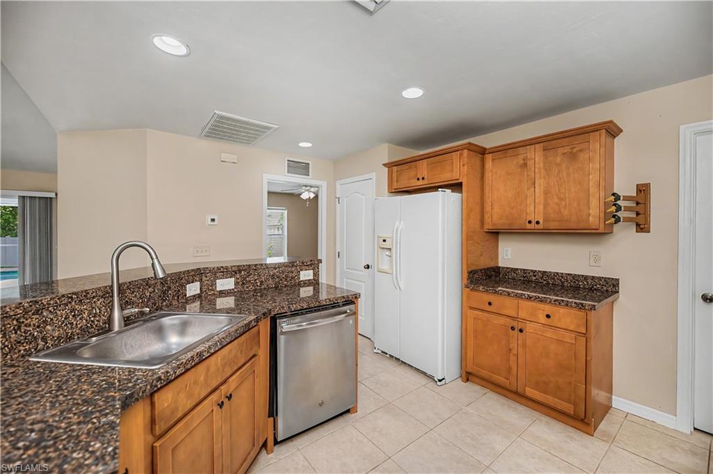 1922 Jacaranda Pkwy W Property Photo 11