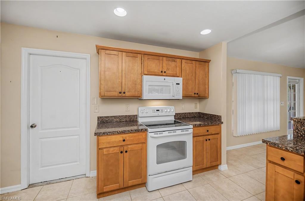 1922 Jacaranda Pkwy W Property Photo 13