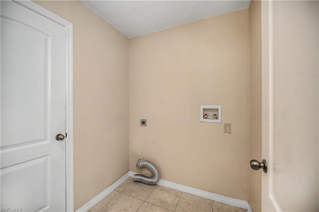 1922 Jacaranda Pkwy W Property Photo 34