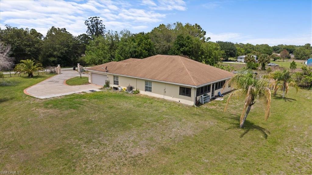 545 N Isora St Property Photo 4