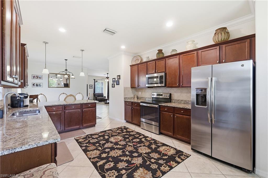 9577 Mirada Blvd Property Photo 7