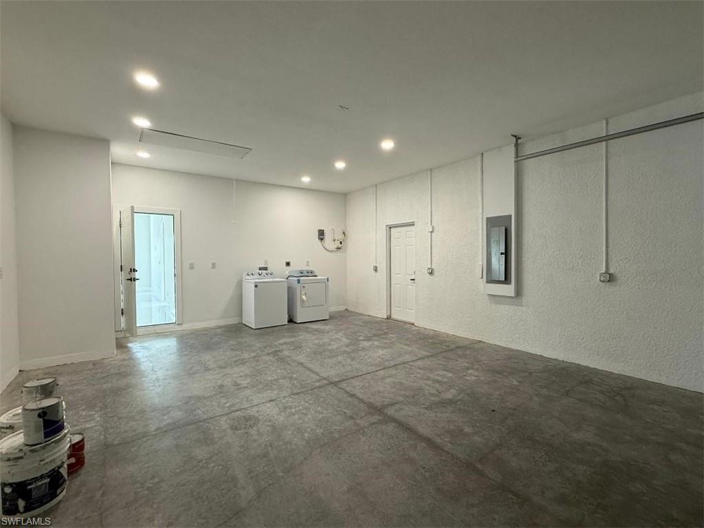 115 Lansing Cir Property Photo 25