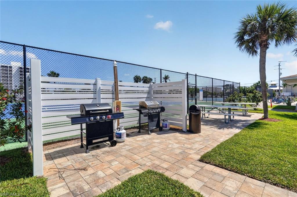 7330 Estero Blvd 702 Property Photo 26
