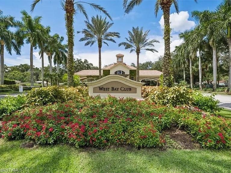 5000 Royal Shores DR 101 Property Photo 1