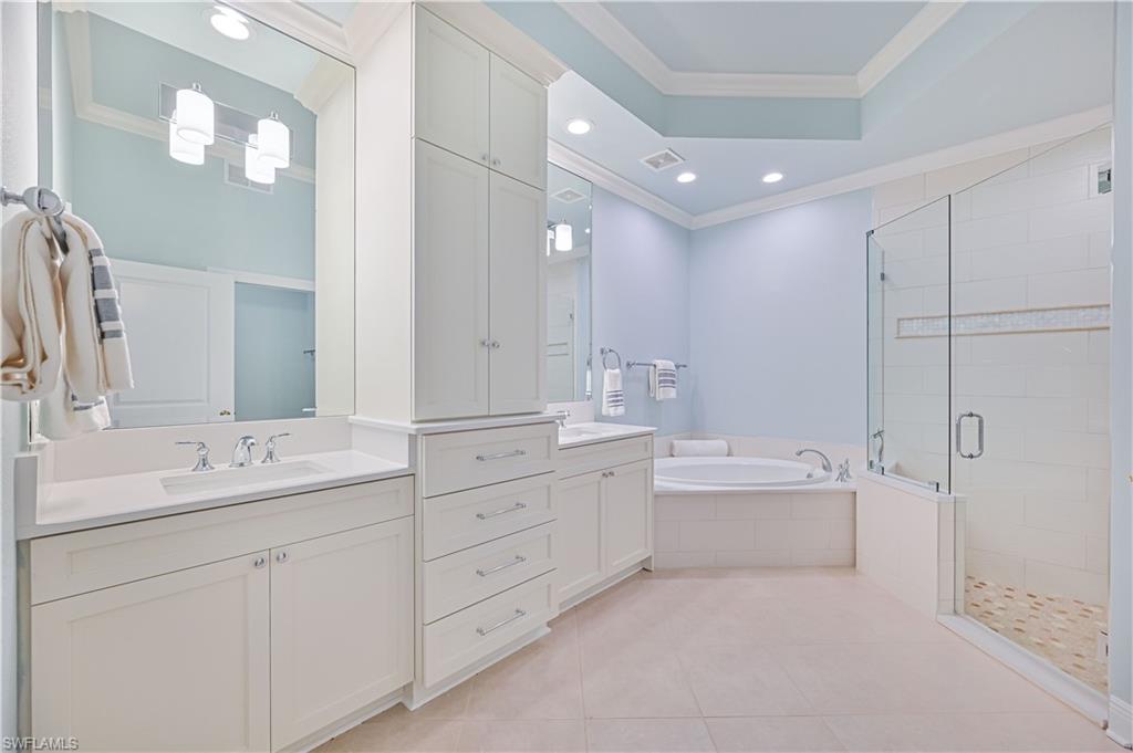 5000 Royal Shores Dr 101 Property Photo 23