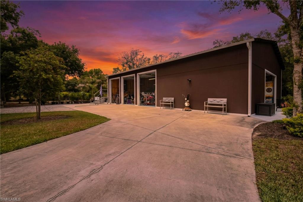 17611 Old Bayshore Rd Property Photo 6