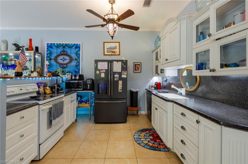 17611 Old Bayshore Rd Property Photo 21