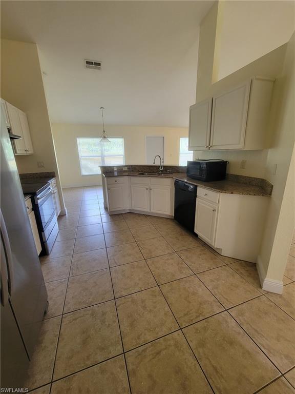8071 Liriope Loop Property Photo 3