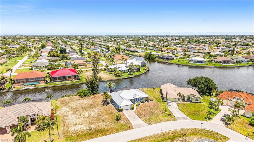 1137 Sw 37th St Property Photo 3