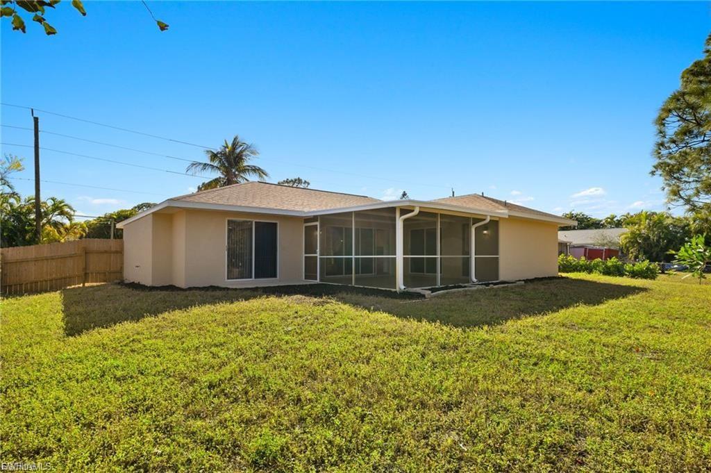 8093 Caloosa Rd Property Photo 3
