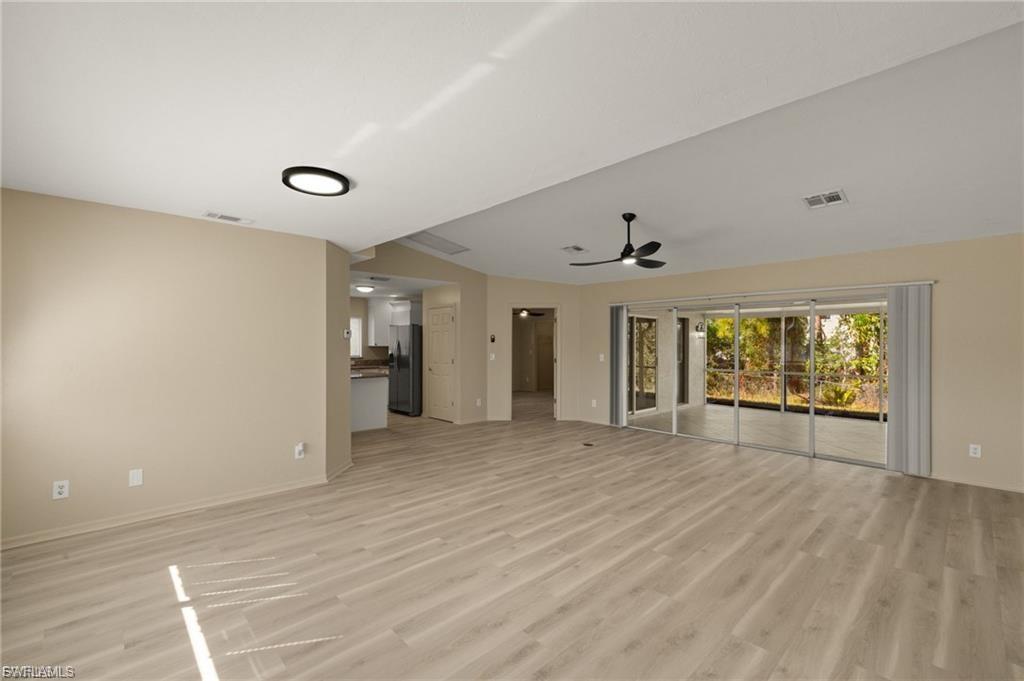 8093 Caloosa Rd Property Photo 4