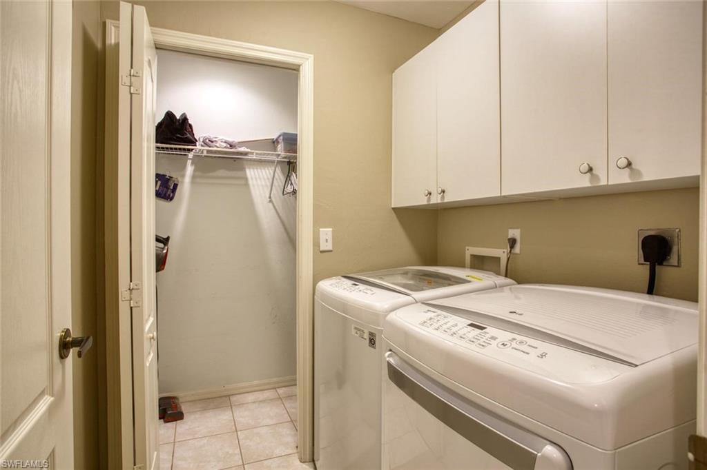8083 Queen Palm Ln 425 Property Photo 16