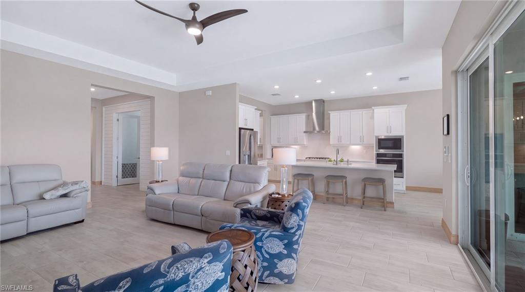13682 Blue Bay Cir Property Photo 6