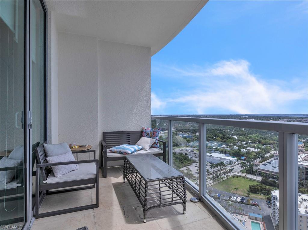 3000 Oasis Grand Blvd 2905 Property Photo 15