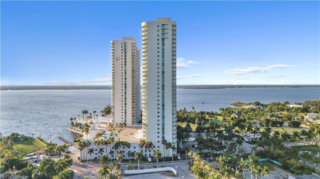 3000 Oasis Grand Blvd 2905 Property Photo 33
