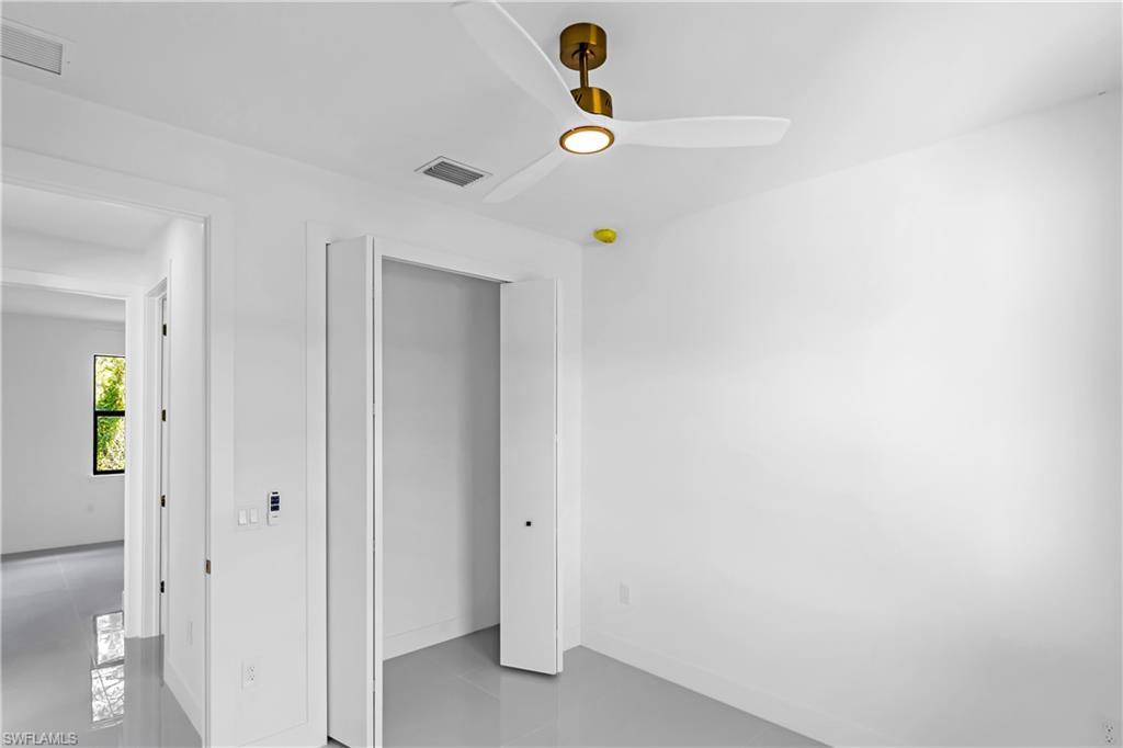 1030 Hunter St E Property Photo 28