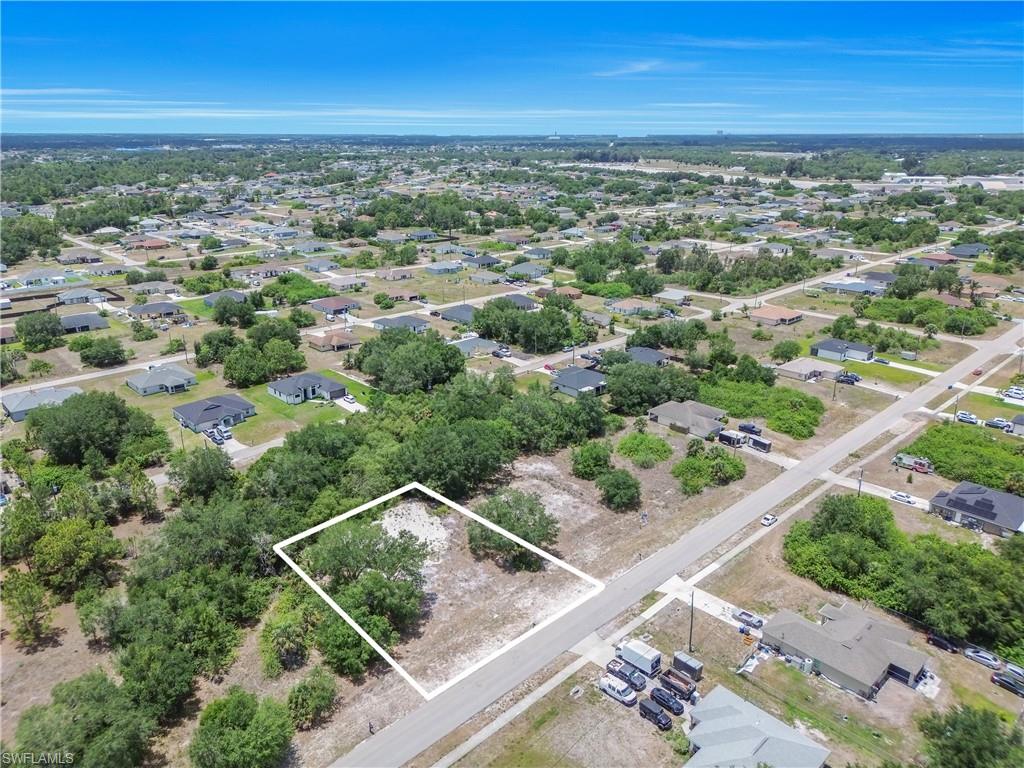 2525 Sunniland Blvd Property Photo 2