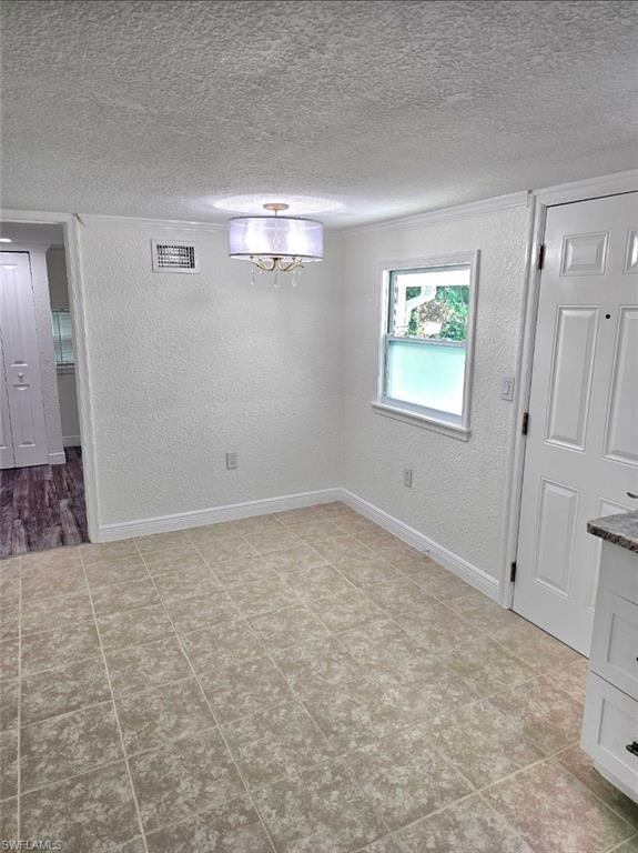 1130 Patterson Rd Property Photo 5