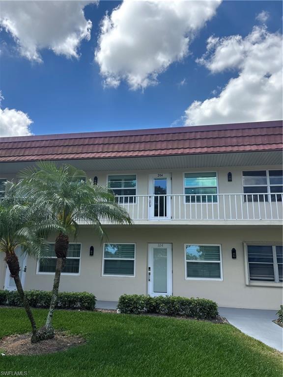 11 Vista Palm LN 204