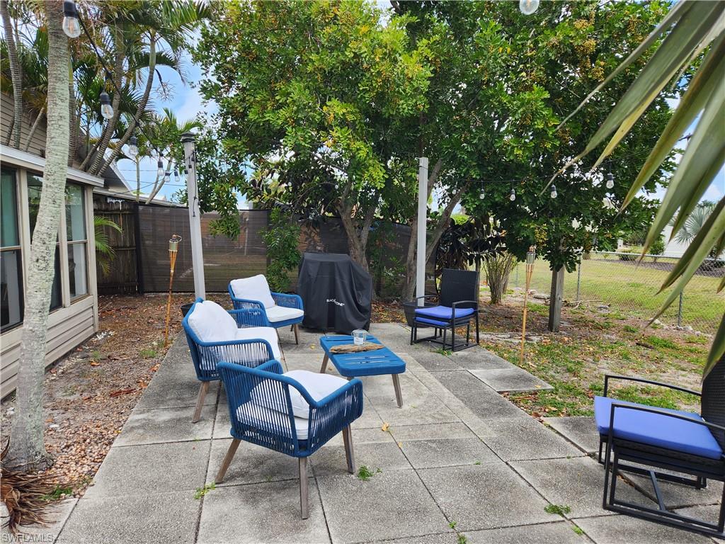 11370 & 11368 Summerwinds Ct 70 Property Photo 25
