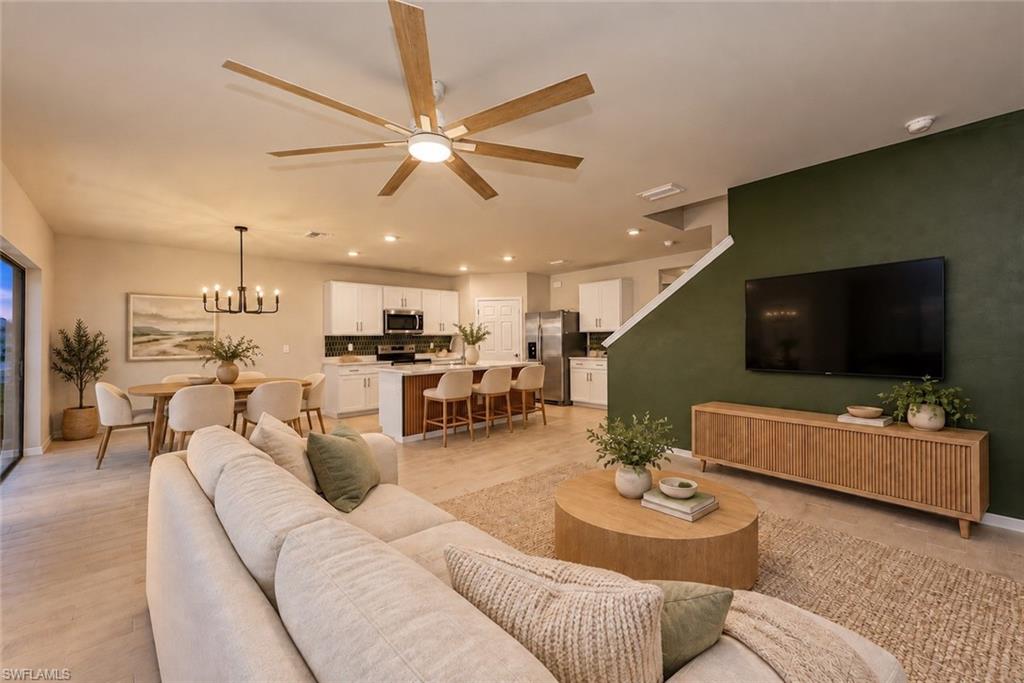 2849 Pillar Coral Ln Property Photo 3