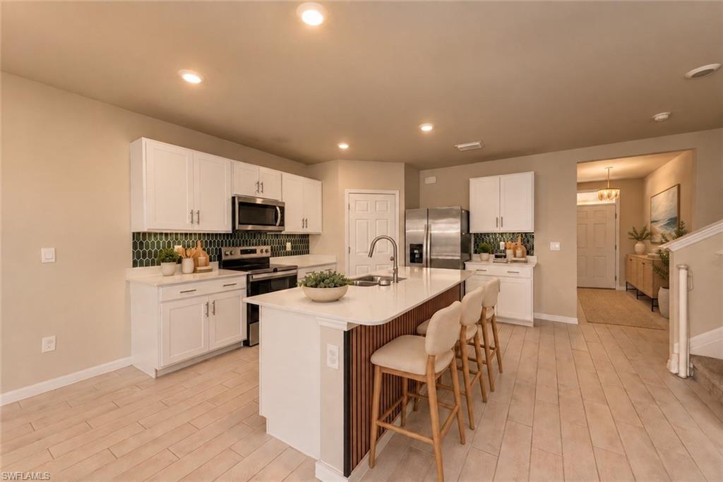 2849 Pillar Coral Ln Property Photo 5