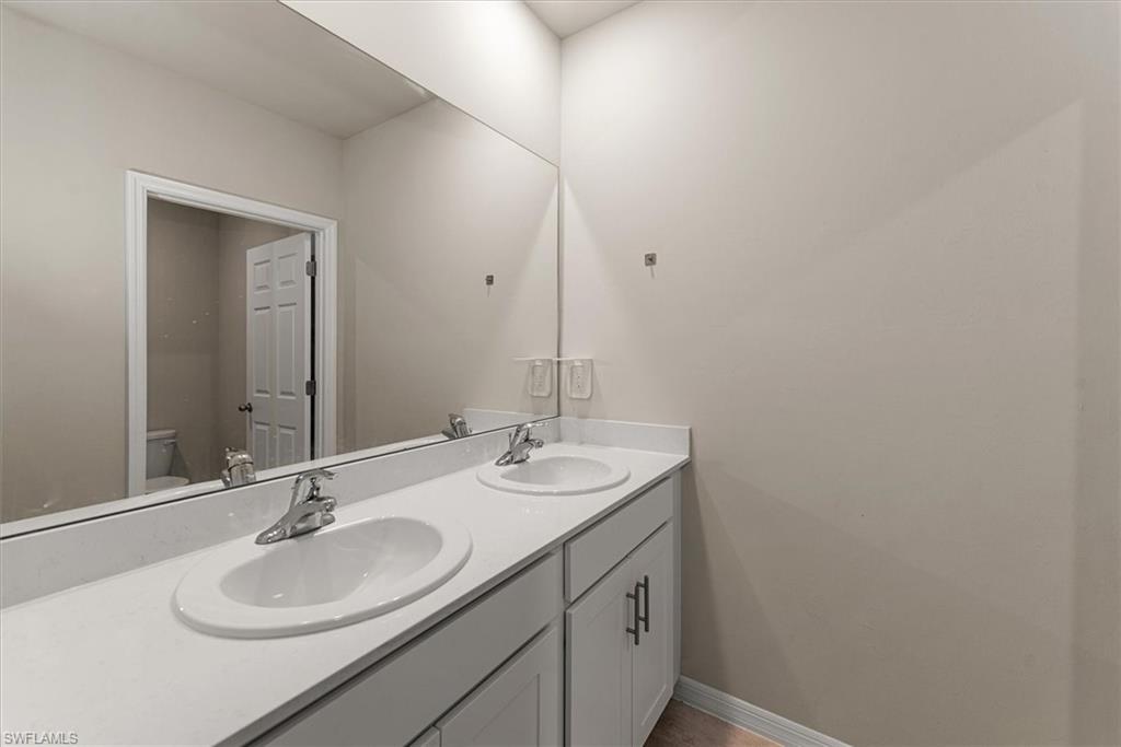 2849 Pillar Coral Ln Property Photo 16
