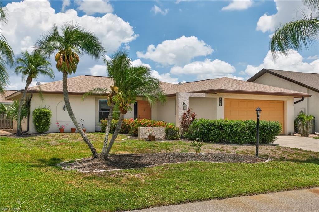 9708 Foxglove Cir Property Photo 2