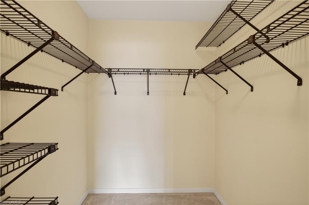 9708 Foxglove Cir Property Photo 16