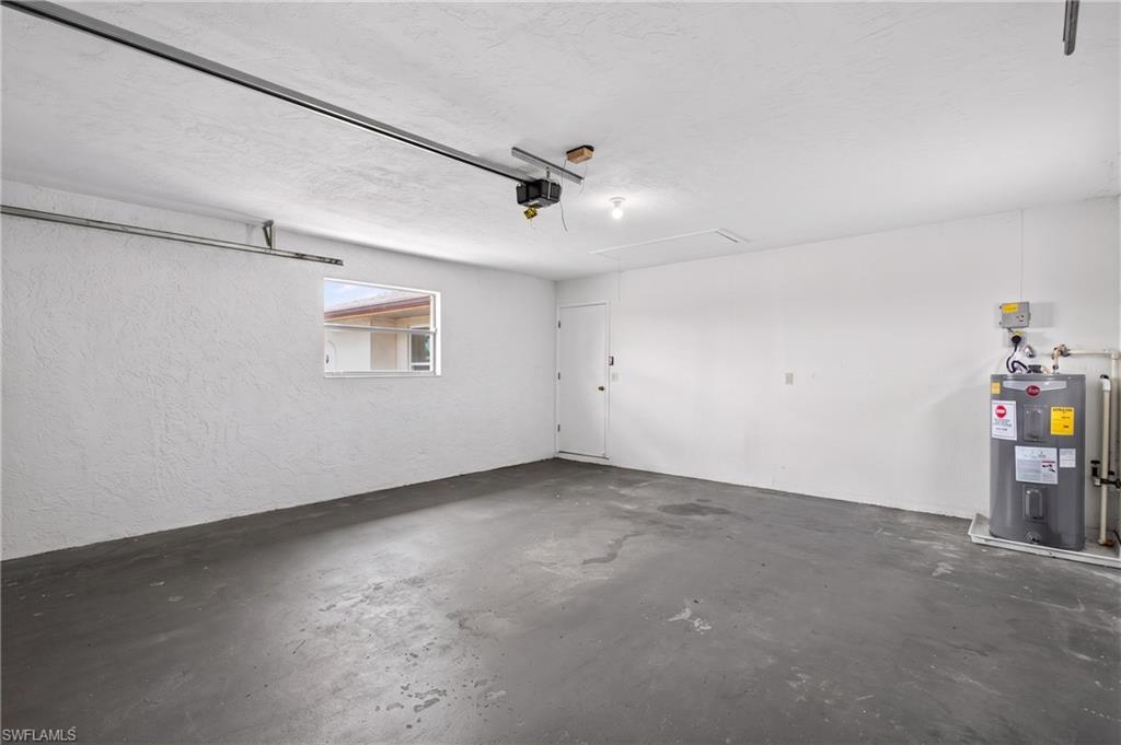 9708 Foxglove Cir Property Photo 26