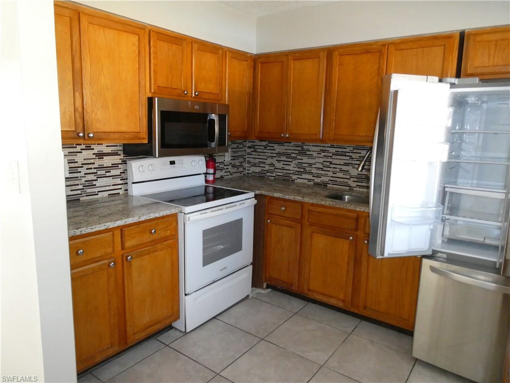 2912 Dudley Dr Property Photo 24