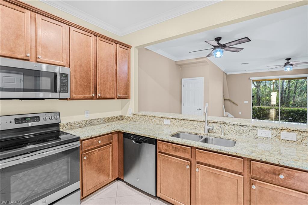 10302 Via Colomba Cir Property Photo 5