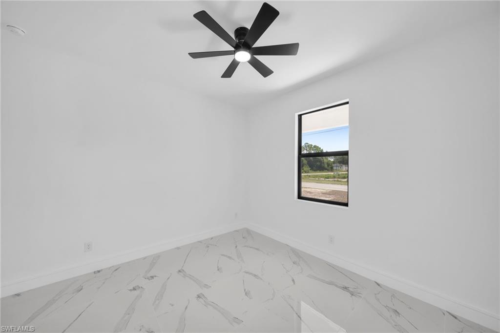 306 / 308 Bell Blvd S Property Photo 15