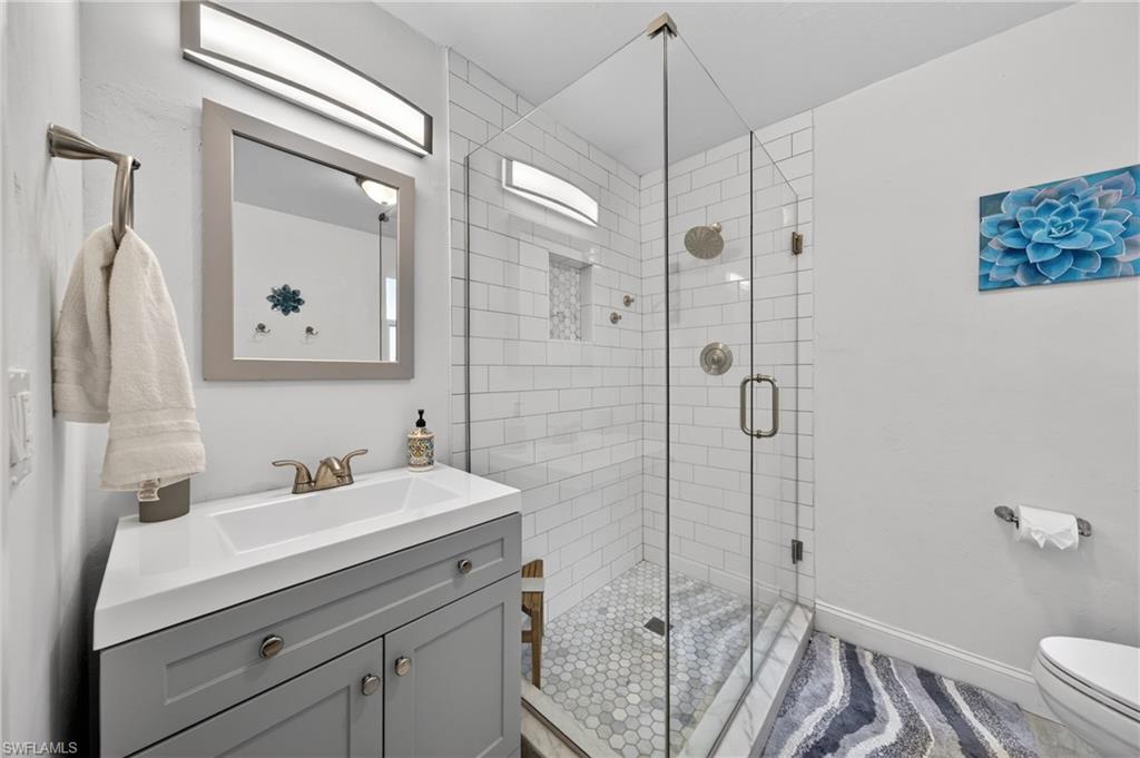 1714 Bikini Ct 105 Property Photo 20