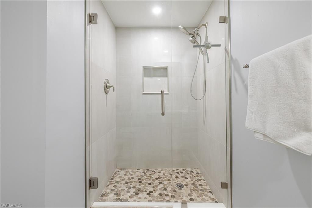 600 Misty Pines Cir 104 Property Photo 20