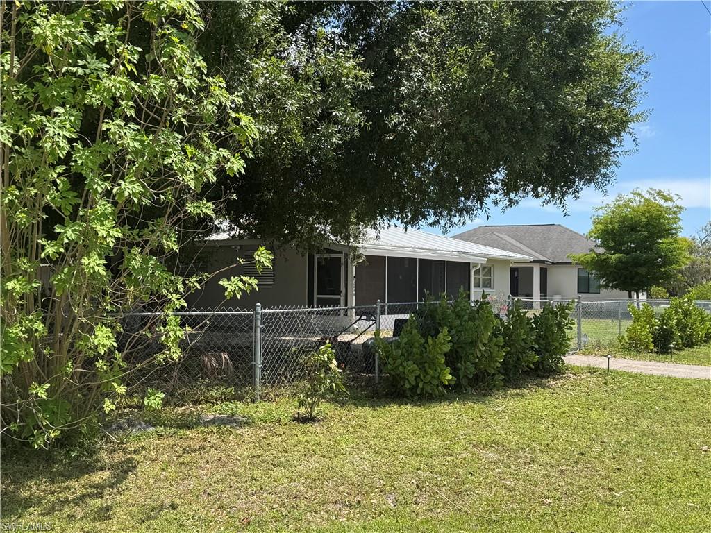 2248 River Ridge Blvd Property Photo 2